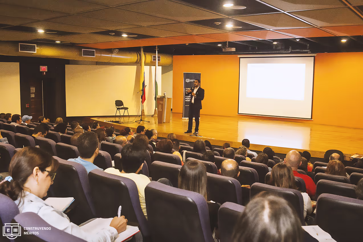 Estudiantes y profesionales preparados por Construyendo Méritos.
